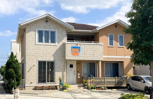 Yonabaru Apartment | Nonsmoking Twin cactus room 201/Shimajiri-gun Okinawa