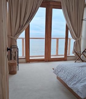 Penida Island Hotel | Noosa Dive Resort