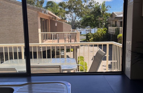 Noosaville Apartment | Noosa Village River Resort