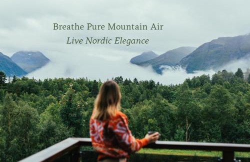 Møre og Romsdal Apartment | Nordic Luxury Apartment - Private Sauna & Panoramic Mountain Views