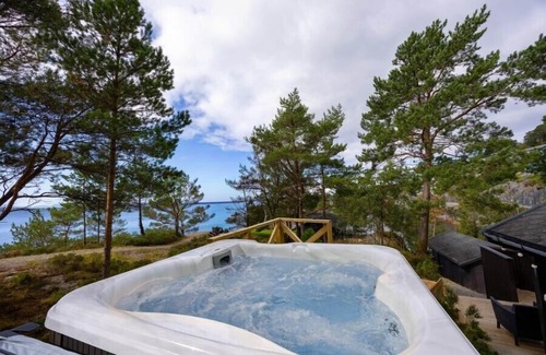 Floro Apartment | Nordica Resort Florø