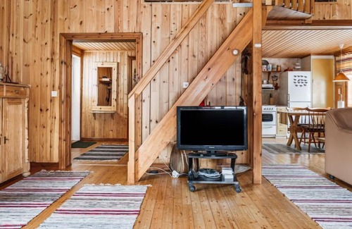 Vidsel House | Norrskensstugan by Interhome
