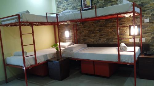 Kaloor Hotel | North Centre