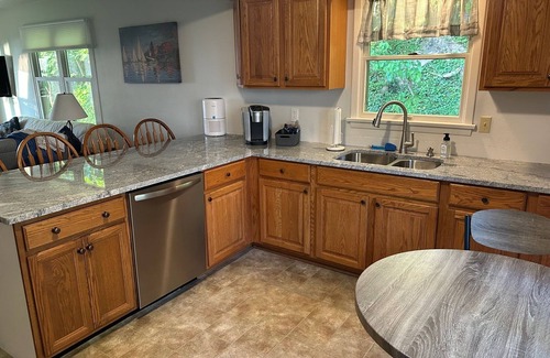 North East Apartment | North East Lake House E Unit with 2 private decks