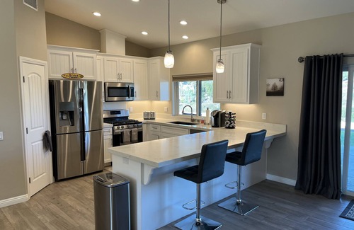 Valley Center House | North San Diego County, Great views, relaxing gated 2 acres. Pet friendly