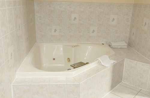 Rugby Hotel | Northern Lights Inn Rugby