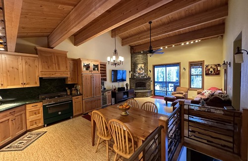 Truckee Condo | NorthStar Condo in Aspen Grove 2BR/2.5Bath w/Rec. Ctr. Passes