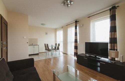 Wlochy Apartment | NotaBene Airport