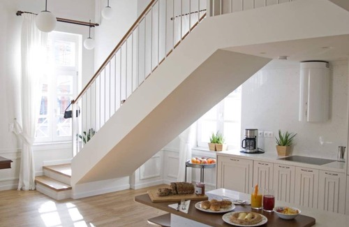 Athens City Centre Apartment | Notos | 3BDR Suite Apartment with Acropolis View