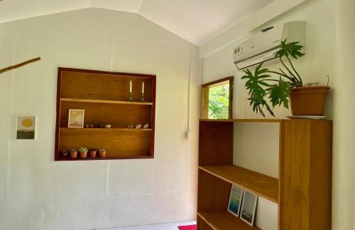 Larena Villa | Novelyn's Seaview Hideaway