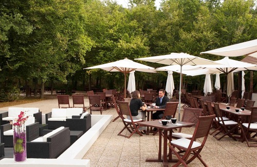 Ury Hotel | Novotel Fontainebleau Ury