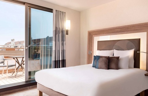 Paquis Navigation Hotel | Novotel Geneve Centre