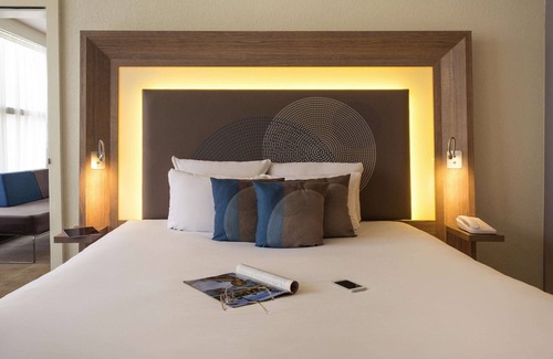 Paquis Navigation Hotel | Novotel Geneve Centre