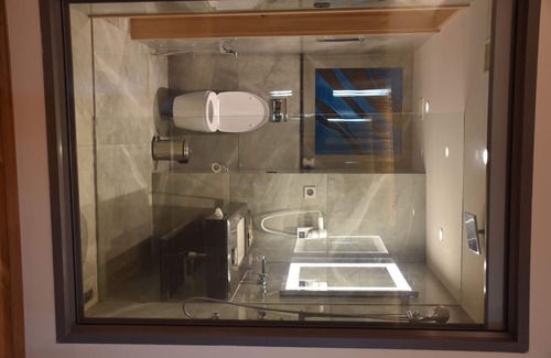 Vijayawada Hotel | Novotel Vijayawada Varun Hotel