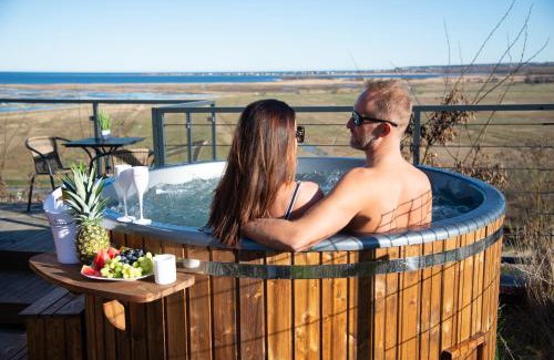 Oslonino House | Nowe Domki Deluxe z widokiem na zatokę z basenem i sauną