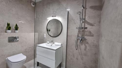 Nowy Sacz Apartment | Nowoczesne Studio z Balkonem WiFi & Smart TV by Noclegi Renters
