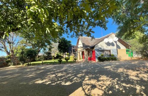 Francistown House | Ntshe River Lodge