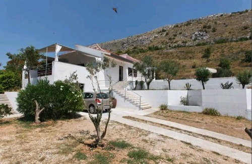 Srinjine Villa | Nudists friendly villa with pool and privacy