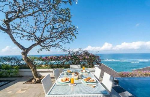 Sawangan Villa | Nusa dua Ocean View with Private Beach
