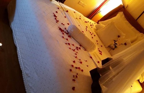 Entebbe Cabin | Nyange Resort and Marina