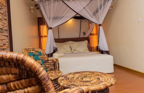 Entebbe Cabin | Nyange Resort and Marina