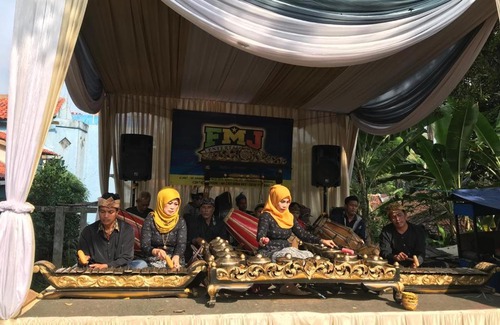 West Bandung House | Nyenang Homestay