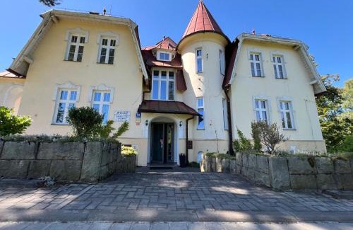 Kudowa Zdroj Resort | Ośrodek Wypoczynkowy Agat