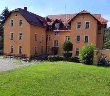 Kudowa Zdroj Bed & Breakfast | Ośrodek Wypoczynkowy Buenos Aires