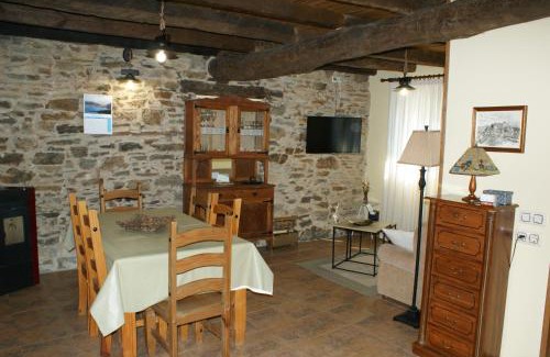 Castrelo do Val Apartment | O Bolaño Apt 2