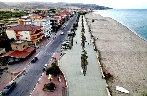 Marina di Strongoli Apartment | O forse il mare apartamento