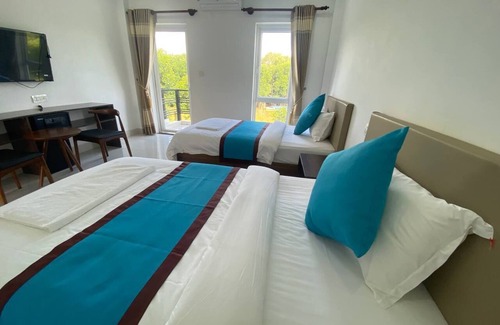 Mittakpheap Hotel | O Mary River Resort