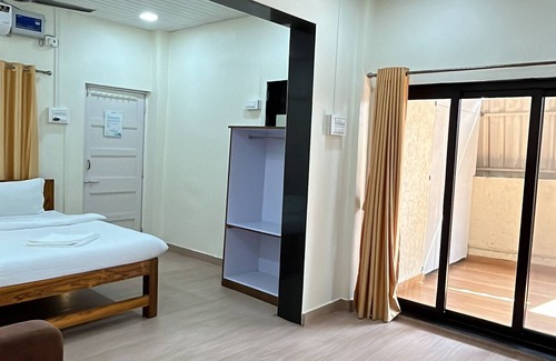 Alibaug Hotel | O Nest Beach Front Villa