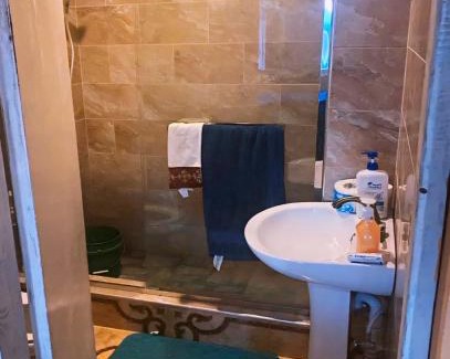 Penlyne Castle Bed & Breakfast | O-T On the rise
