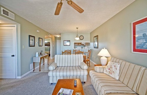 Caswell Beach Condo | Oak Island Beach Villa 1512/1000 Caswell Beach Road - Coastal Vacation Resorts