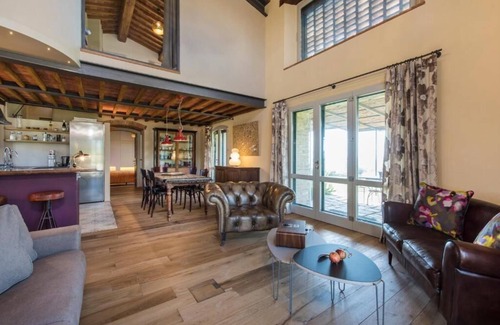 Gavorrano Apartment | Oak