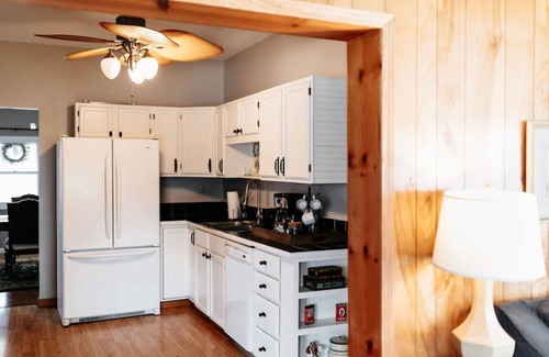 Afton House | Oak View Game Room & Hiking Trails at Hidden Creek