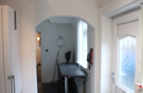 Cheadle House | Oakdene -4 Beds Sleeps 8 Delightful Leisure Stay