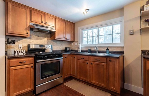 Fly Creek House | *Oaks Creek Manor*ON the Creek*Sleep7*4.6Miles-HOF