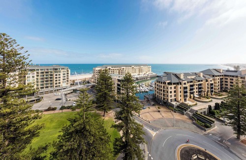 Glenelg Apartment | Oaks Glenelg Liberty Suites