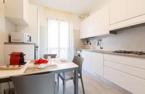Cesate Apartment | OASI TRILOCALE DOPPI SERVIZI- Rho Fiera - Milano Como Lago Malpensa