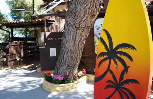 Alikanas Apartment | Oasis Beachfront Studios & Apartments, by ZanteWize