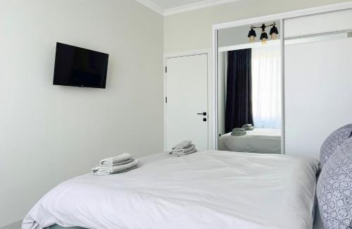 Riscani Apartment | OASIS, Charming 1BD apartment with living room