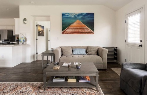 McNeil House | Oasis Inspired Home w/backyard patio 20 minutes from Downtown Austin!