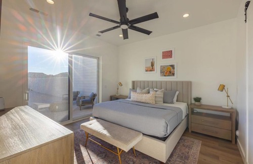 Washington House | Oasis On The 8th- 2178