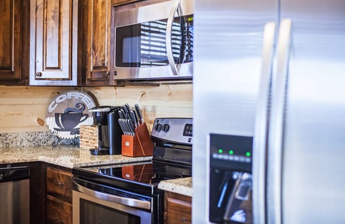 Octavia Cabin | OASIS One of a kind refuge from the chaos of your busy life