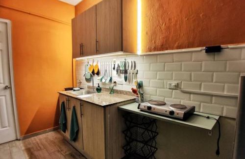 Santa Ana Apartment | Oasis Studio - By Paradox