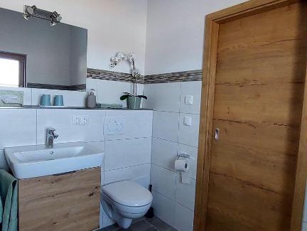 Saulgrub Apartment | Oberland-Ferienwohnung-Ammertal-Wurmansau-inkl-Koenigscard