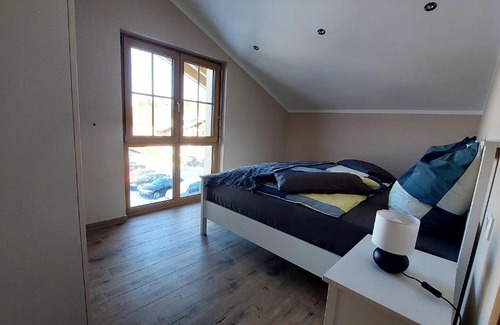 Saulgrub Apartment | Oberland-Ferienwohnung-Ammertal-Wurmansau-inkl-Koenigscard
