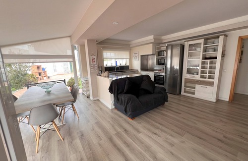 Obidos Villa | Obidos castle view with gym, pool and BBQ.