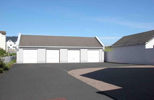 Portballintrae Apartment | Obsidian: Arguably the best view in Portballintrae